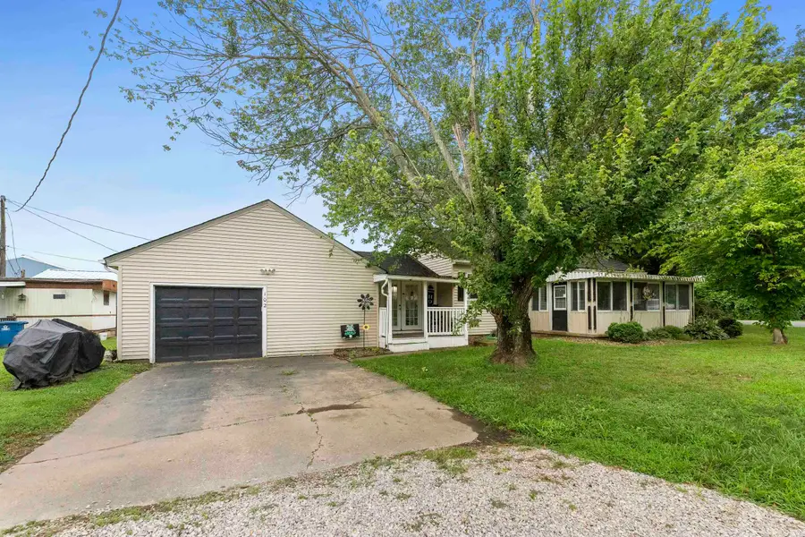 102 Park Avenue, South Point, OH 45680 - Image #3