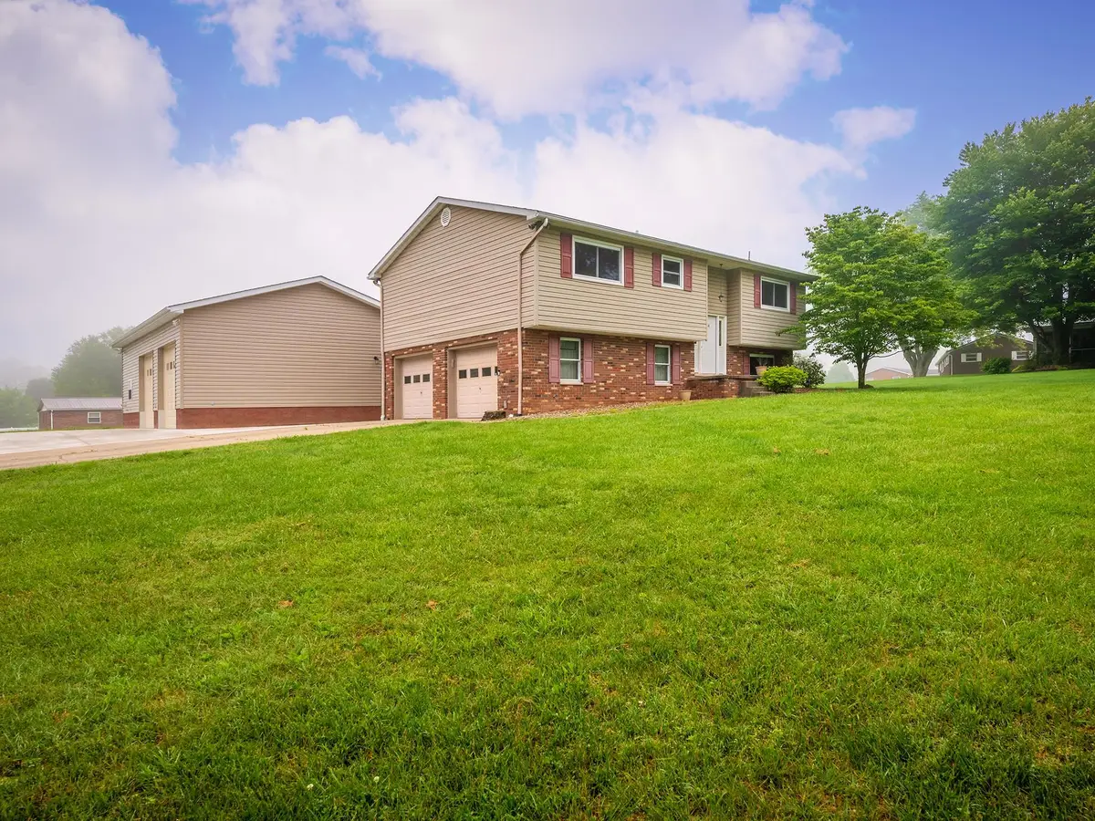 454 Chapman, Milton, WV 25541 - Image #1