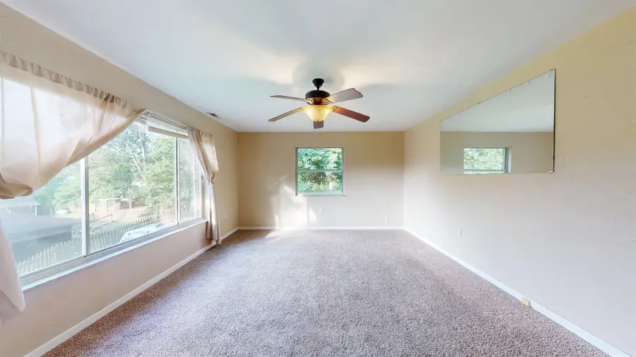 1529 Whaley Court, Huntington, WV 25704 - Image #2