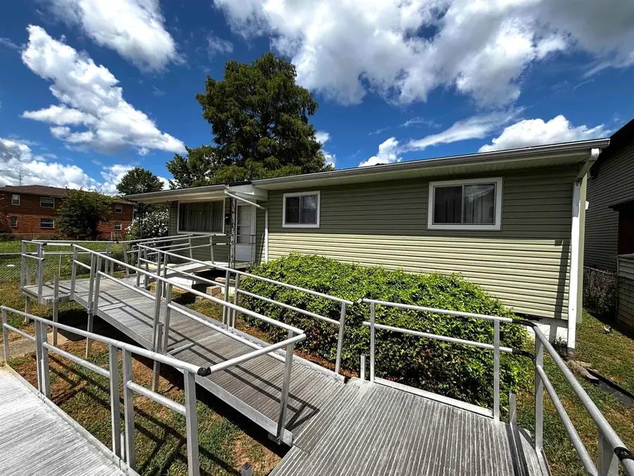 928 monroe ave, Huntington, WV 25704 - Image #2