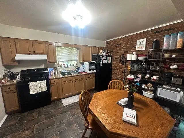 5960 E Pea Ridge Road, Huntington, WV 25705 - Image #3