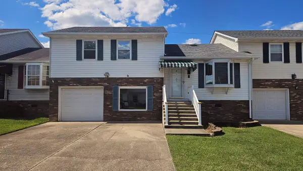 5 Cobblestone Lane, Huntington, WV 25705