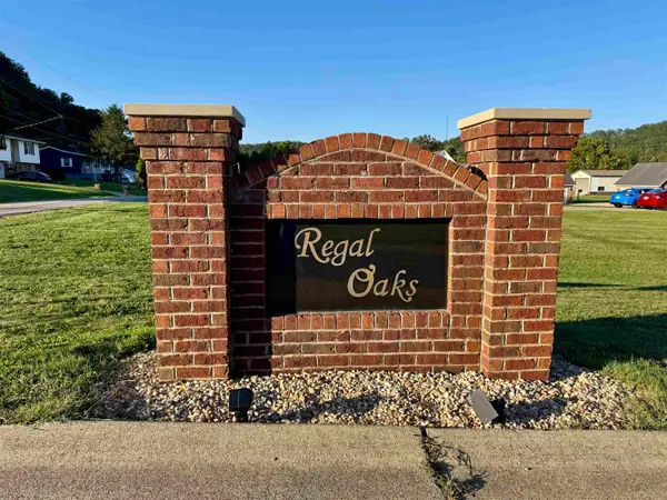 55 Regal Oaks, Barboursville, WV 25504