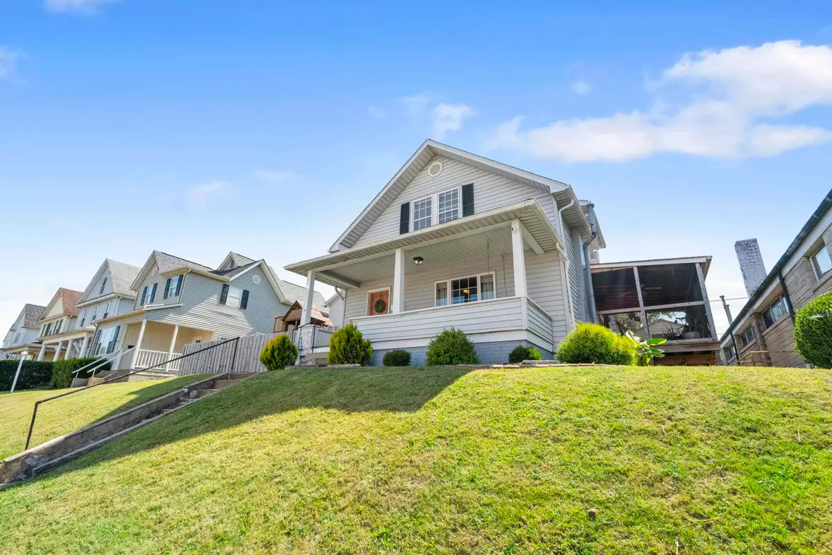 1114 Chestnut Street, Kenova, WV 25530 - Image #1