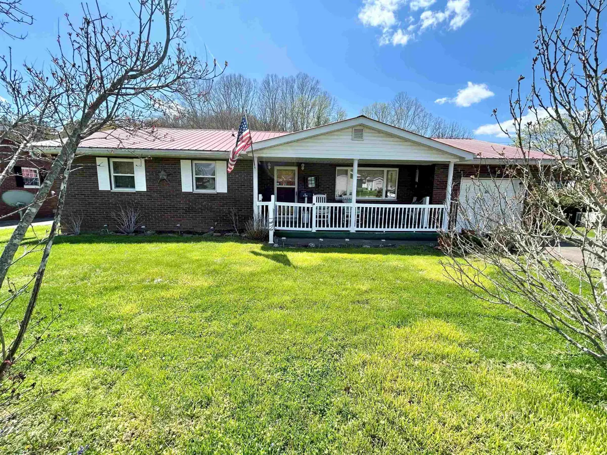 60 Garrett Drive, Wayne, WV 25570 - Image #1