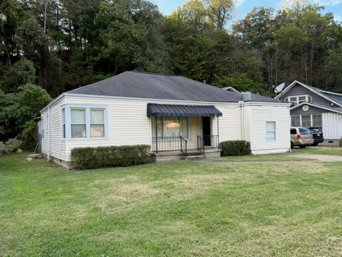 1110 North Jefferson Drive, Huntington, WV 25701 - #1