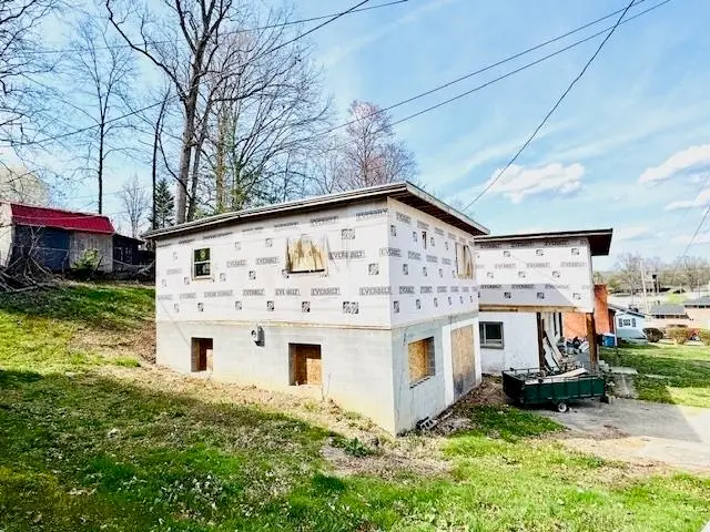 211 Stiles Drive, Huntington, WV 25705 - Image #2