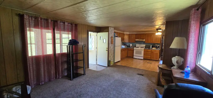 8451 McComas Rd, Salt Rock, WV 25559 - Image #3