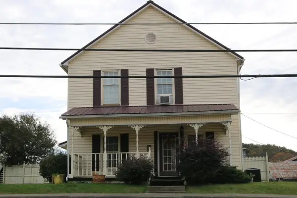 3208 court st., Fort Gay, WV 25514