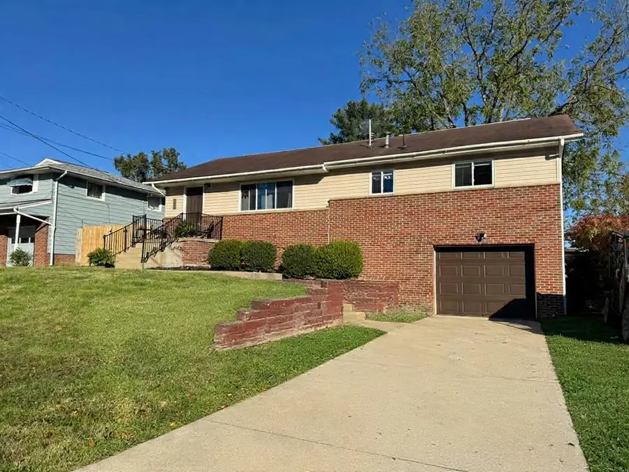 127 Birkewood Road, Huntington, WV 25705 - Image #2