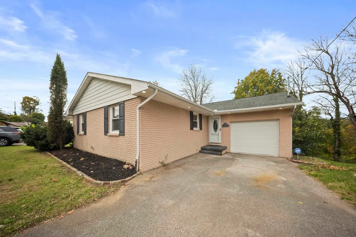 118 Parkway Drive Rear, Huntington, WV 25705 - Image #1