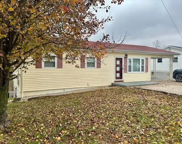 2729 Walkers Branch Road, Huntington, WV 25704