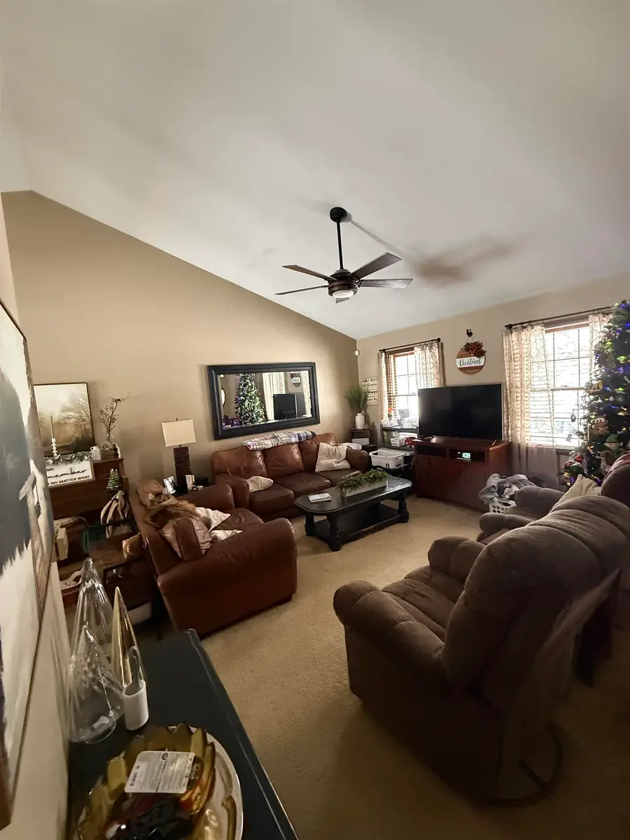 635 Shoals Branch Rd, Wayne, WV 25570 - Image #3