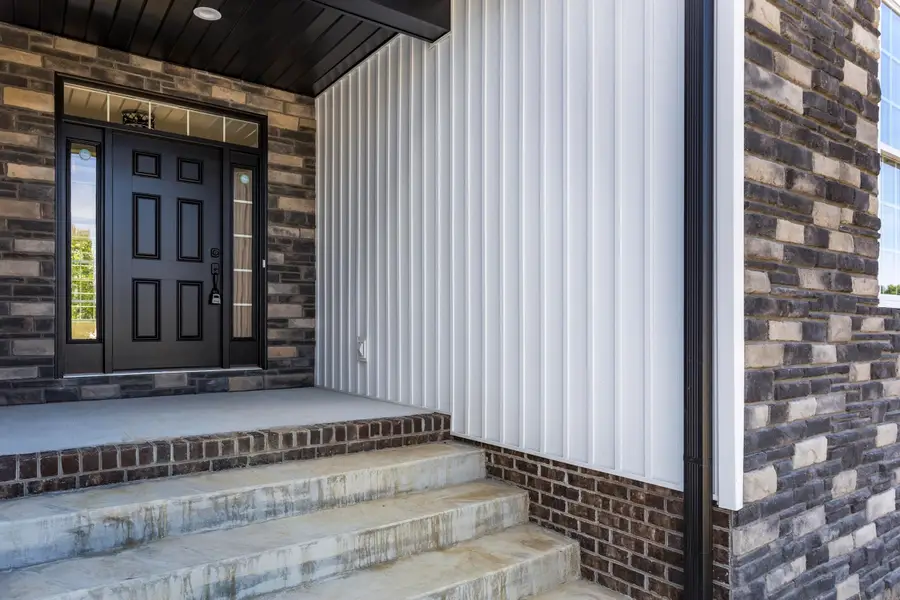 254 James Circle, Culloden, WV 25510 - Image #2