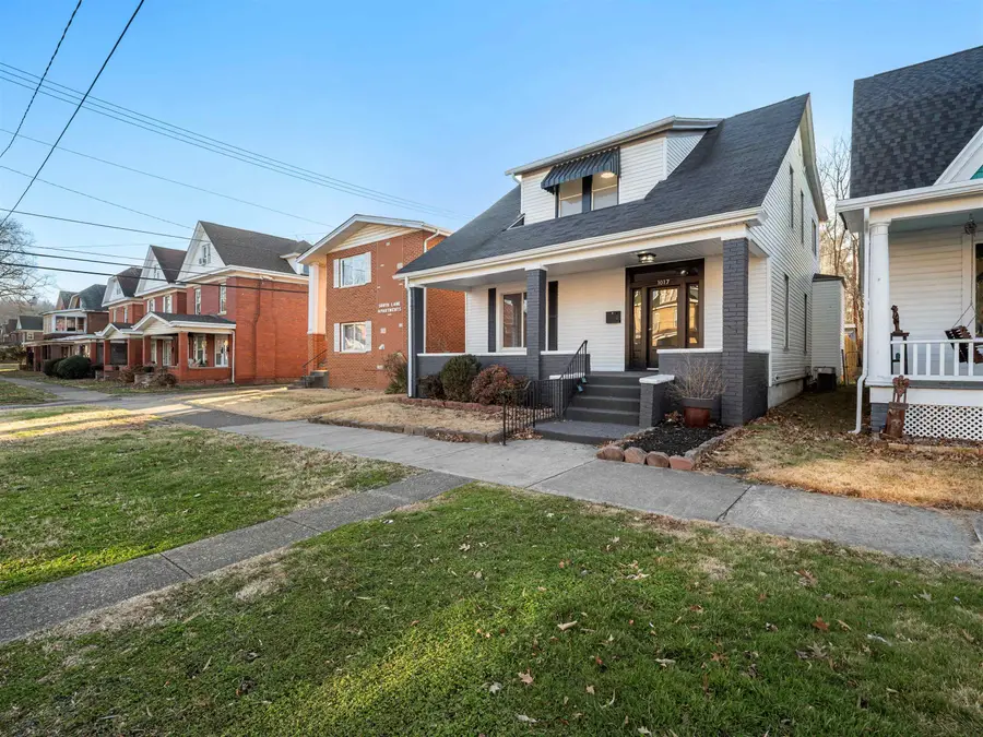 1017 11th St, Huntington, WV 25701 - Image #2