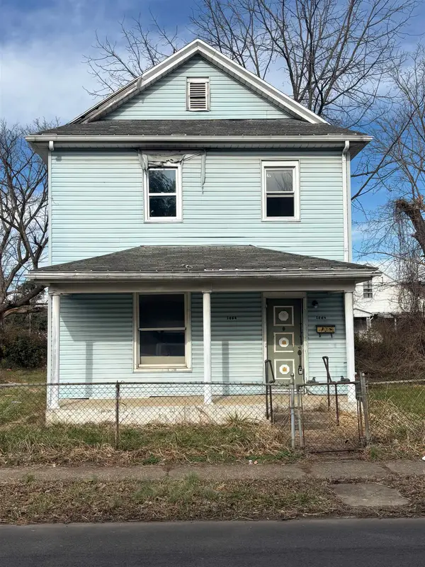1664 Charleston Ave., Huntington, WV 25701
