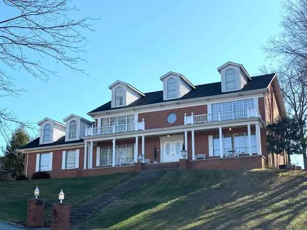 165 Stamford Drive, Huntington, WV 25705