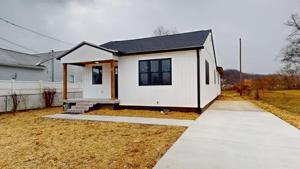 306 W 2nd Street, South Point, OH 45680