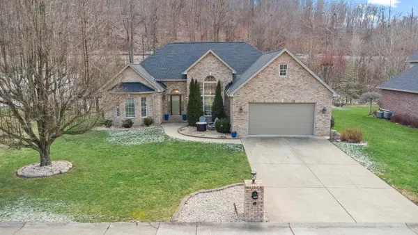 1029 Wethersfield Crossing, Hurricane, WV 25526