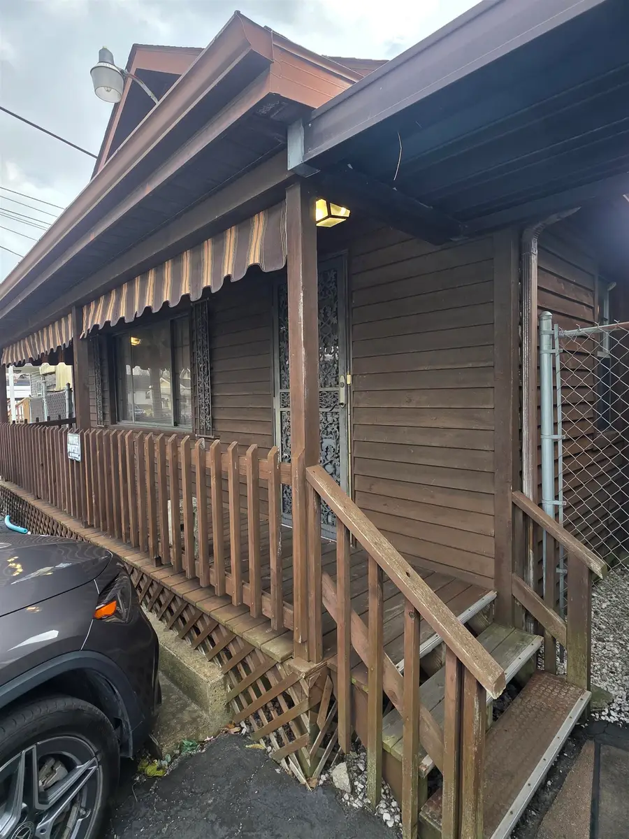 2909 6th Avenue, Huntington, WV 25702 - Image #3