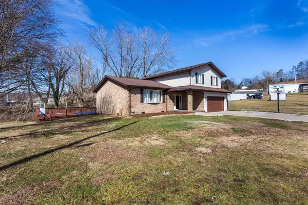 6604 Clark, Barboursville, WV 25504