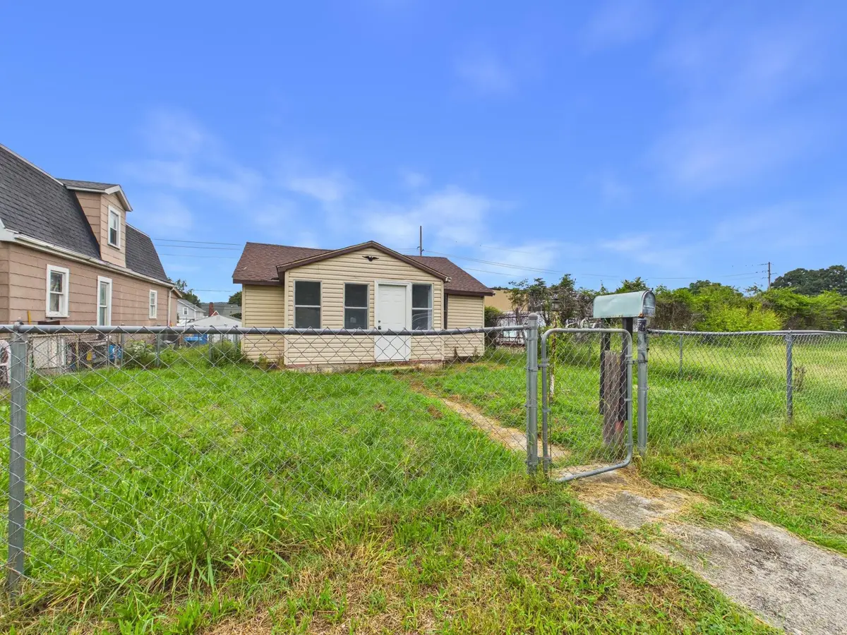 1032 Van Buren Avenue, Huntington, WV 25704 - #1