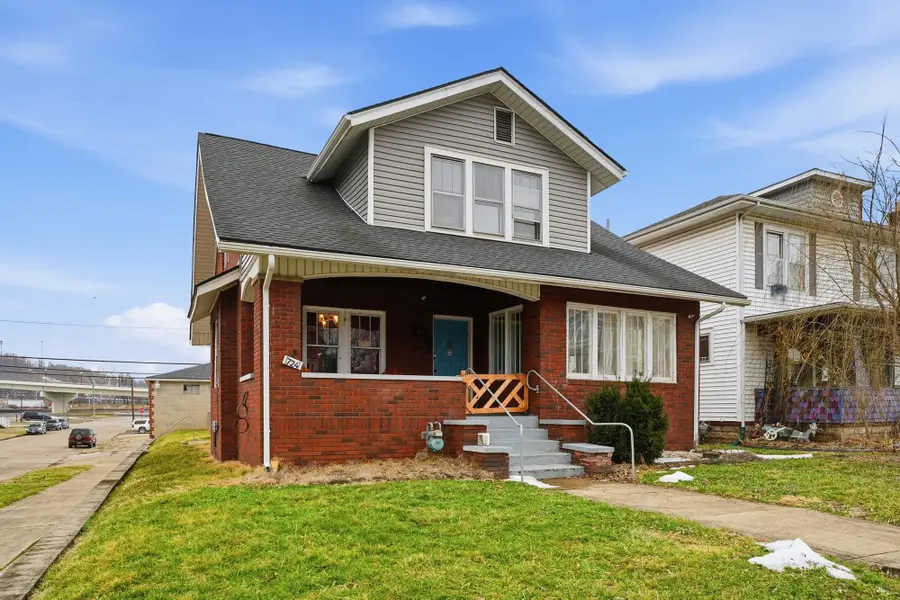 724 S 4th Street, Ironton, OH 45638 - #2