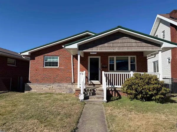 3214 HUGHES STREET, HUNTINGTON, WV 25704