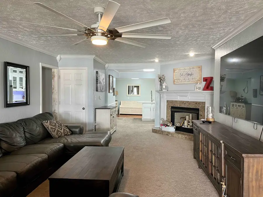 415 Riverside Drive, Chesapeake, OH 45619 - #2