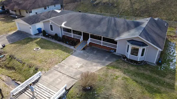 3399 Howells Mill Road, Ona, WV 25545