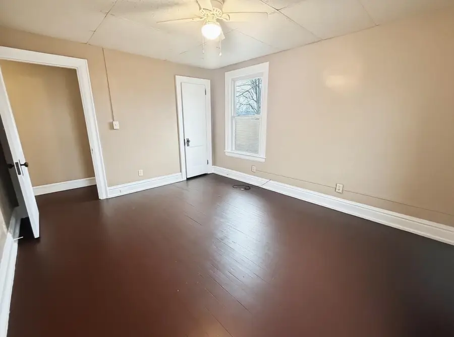 412 6th Avenue West, Huntington, WV 25701 - #2