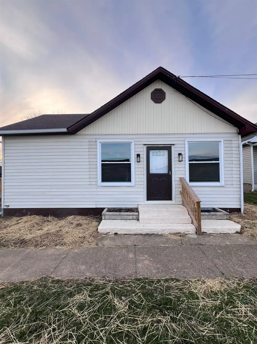 217 17th Street, Kenova, WV 25530 - #3