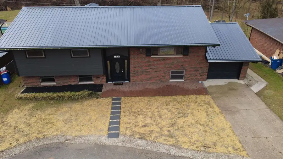 7376 County Road 15, Chesapeake, OH 45619 - #2