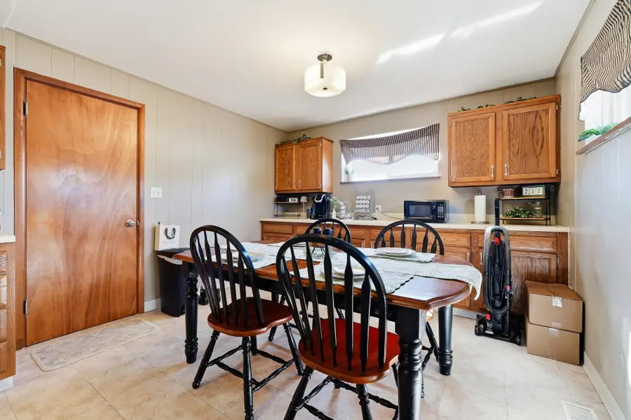 79 Pinedale Drive, Huntington, WV 25705 - #2