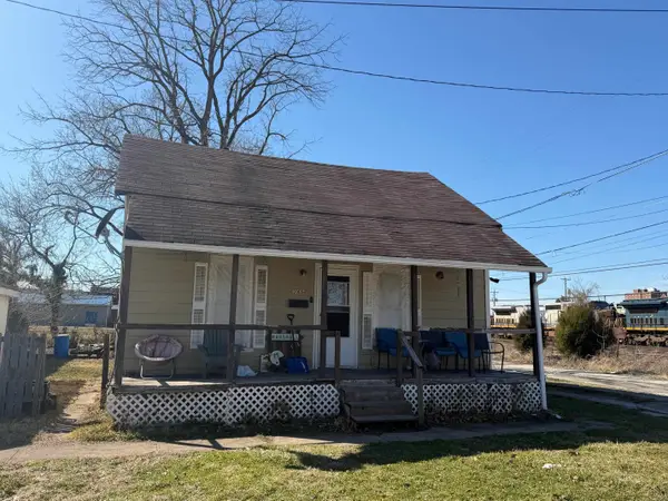 745 21st Street, Huntington, WV 25703