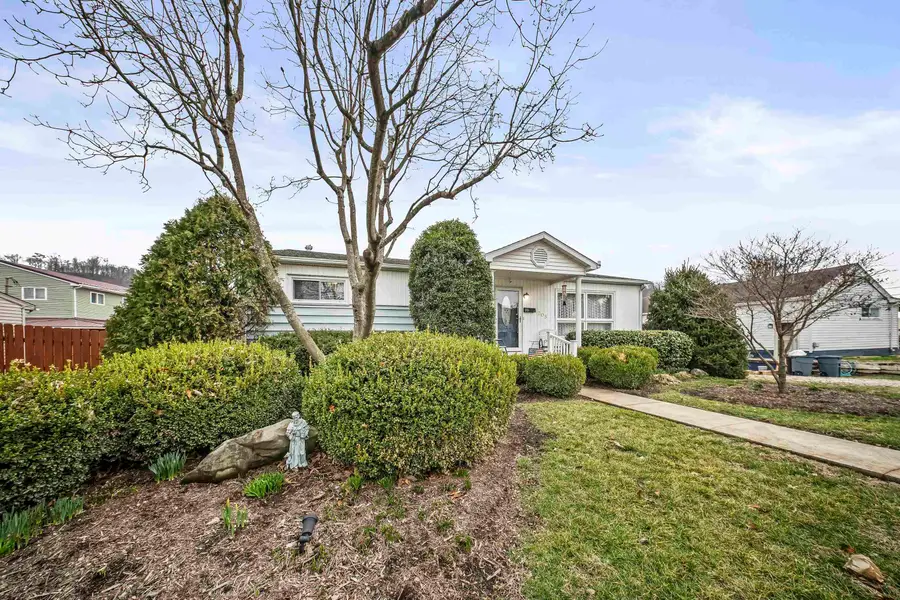 1705 Thomas street, Ironton, OH 45638 - #3