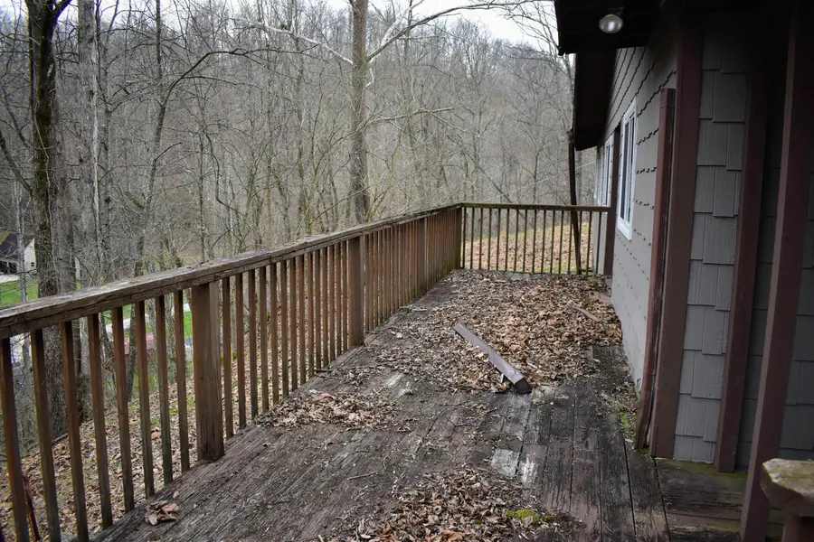 5320 Dunkle Branch Rd, Lavalette, WV 25535 - #3