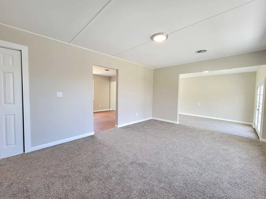 1000 Mount Vernon Circle, Barboursville, WV 25504 - #3