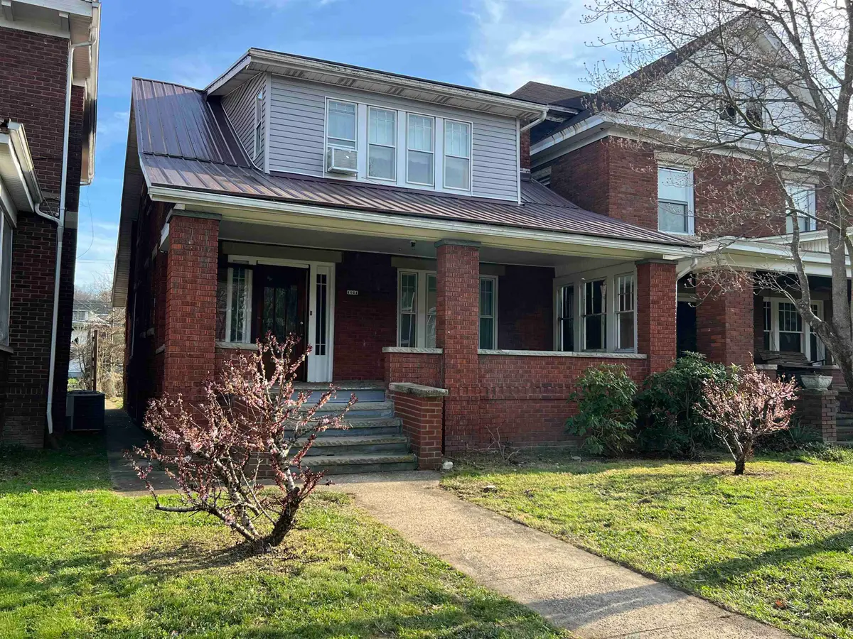 1021 11th Avenue, Huntington, WV 25701-9999 - #1