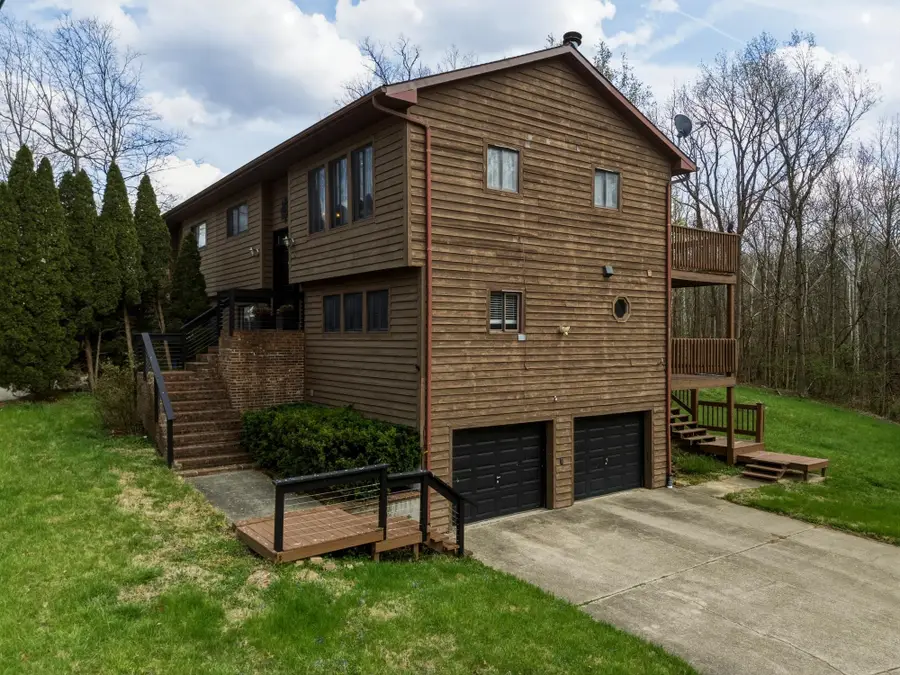 565 Fairwood Road, Huntington, WV 25705 - #2
