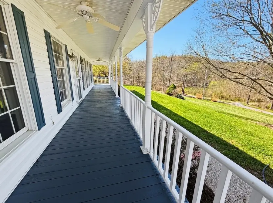 2820 Foxhunters Road, Flatwoods, KY 41139 - #2