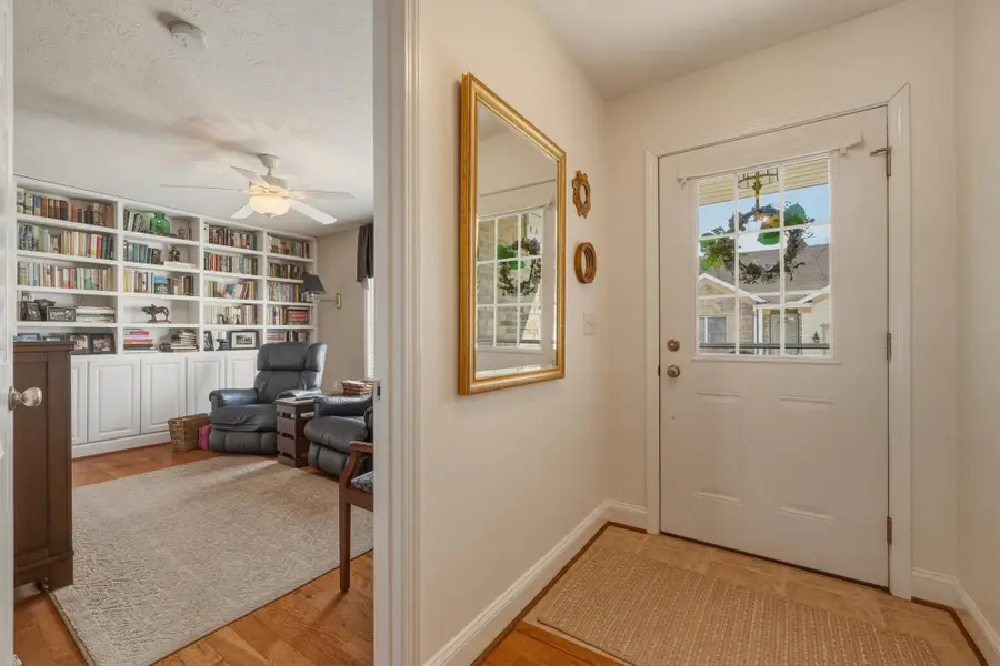 42 McKenzie Court, Milton, WV 25541 - #2