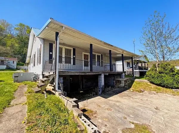 407 Sycamore Street, Greenup, KY 41144