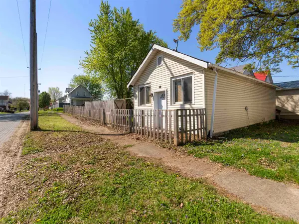 301 Divison Street, Huntington, WV 25702