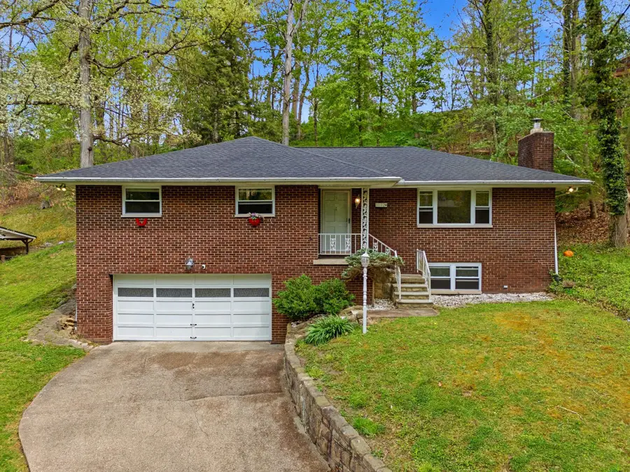 3112 Ferguson Road, Huntington, WV 25705 - #2