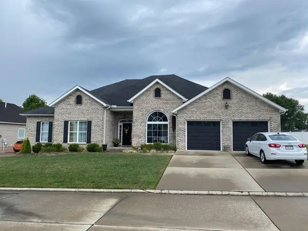 8 Lancelot Drive, Ona, WV 25545