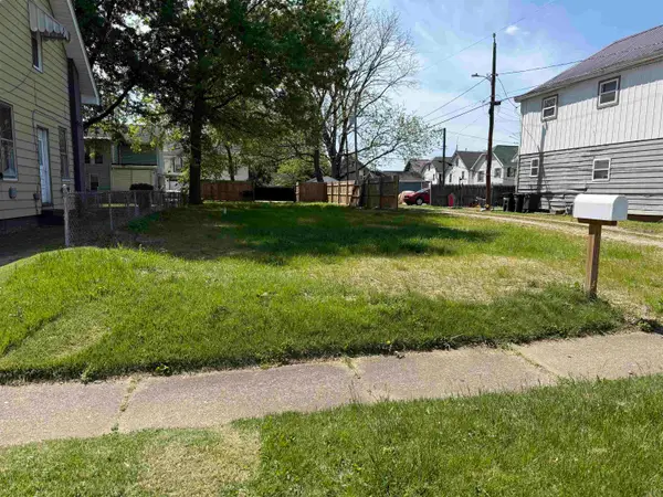 712 4th Street West, Huntington, WV 25701