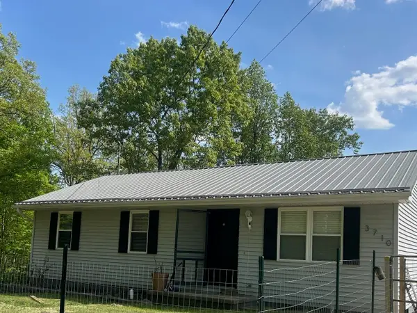 3710 Oakview Drive, Huntington, WV 25701