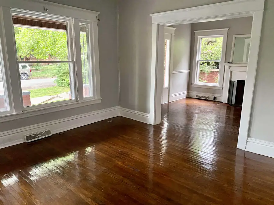 1108 11th St, Huntington, WV 25701 - #3