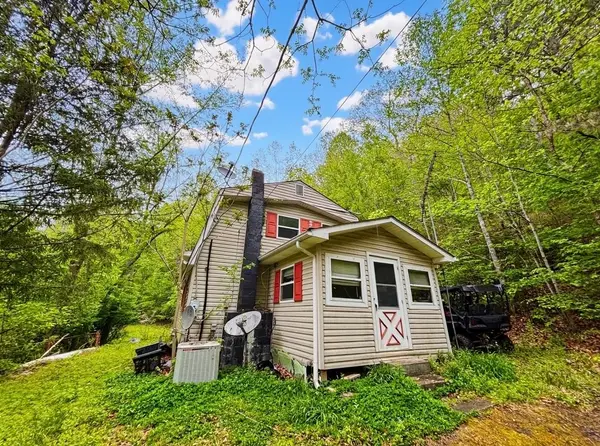5 Old Country Road, Ranger, WV 25557